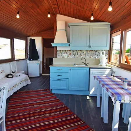 Sigacik Poseidon Boutique ספריהיסאר